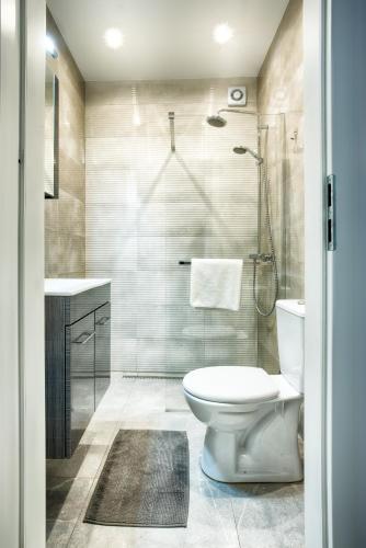 Ένα μπάνιο στο Old Town Kanonia Hostel & Apartments
