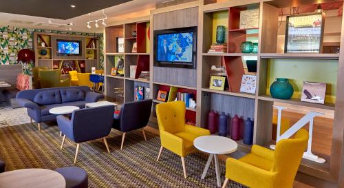 Gallery image of Holiday Inn Northampton West M1 Junc 16 by IHG in Northampton