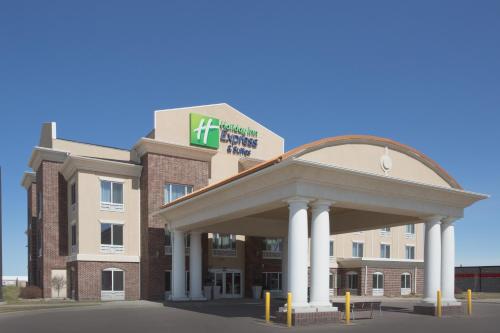 a hospital building with a gazebo in front of it at Holiday Inn Express Hotel & Suites Minot South by IHG in Minot
