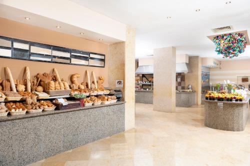 Mad på resortet eller i nærheden