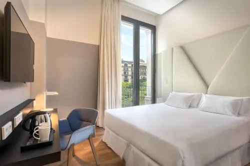 Occidental Diagonal 414 photo 14