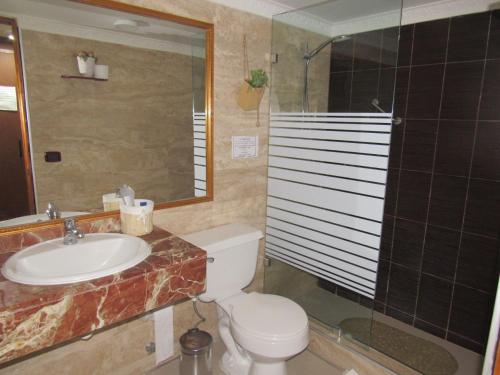 Hotel Ciudad de Vitoriaにあるバスルーム