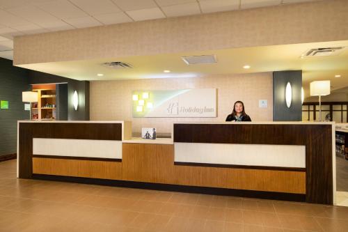 Hosté ubytování Holiday Inn and Suites Charleston West by IHG