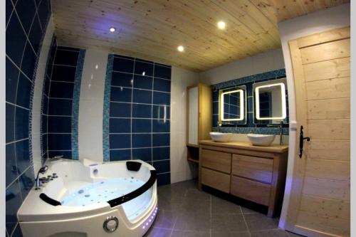 Ένα μπάνιο στο Chalet La Fontanette