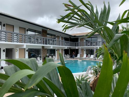 Bazén v ubytování Ocean Villas of Deerfield nebo v jeho okolí