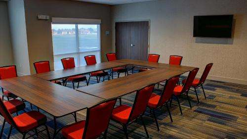 Kawasan bisnes dan/atau bilik persidangan di Holiday Inn Express Spencer by IHG