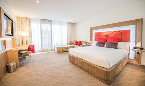 Novotel Sydney West HQ Image