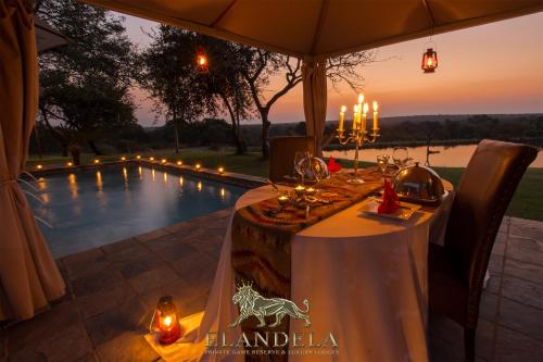 Elandela Private Game Reserve and Luxury Lodges Pty Ltdの敷地内または近くにあるプール
