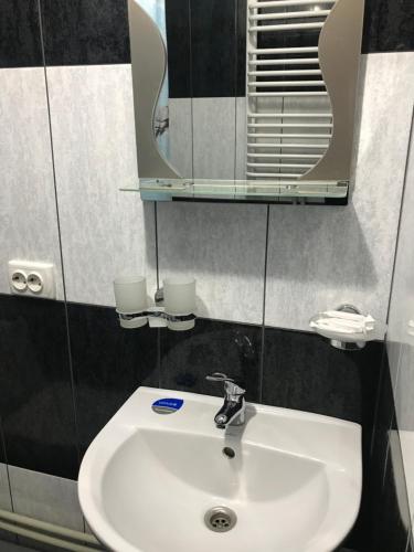 Koupelna v ubytování Hotel Novoe Shale