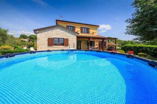 House Dolly – Photos 5