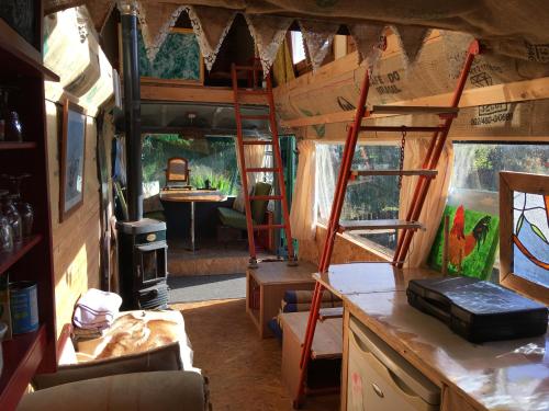 Galeriebild der Unterkunft Inch Hideaway Eco Camping in Whitegate