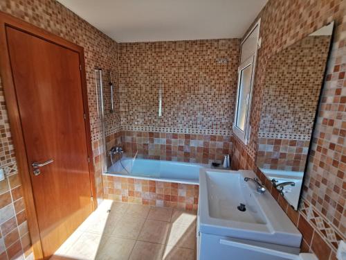 A bathroom at Casa Loto