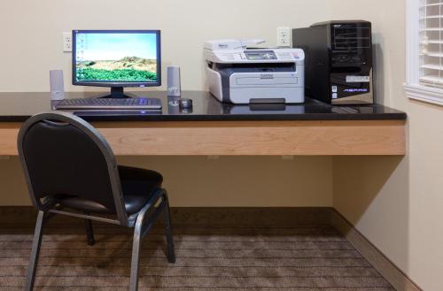 Gambar di galeri bagi Holiday Inn Express Devils Lake by IHG di Devils Lake