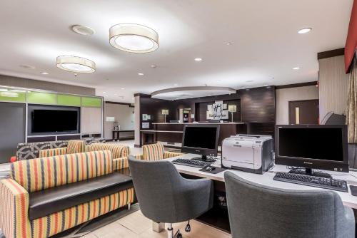 Holiday Inn - Indianapolis Downtown, an IHG Hotel Image