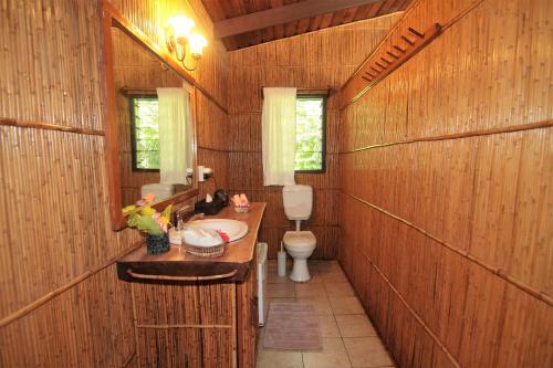 Coconut Grove Beachfront Cottages – Photos 5