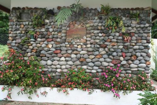 Κήπος έξω από το Cielito Sur Bed & Breakfast Inn