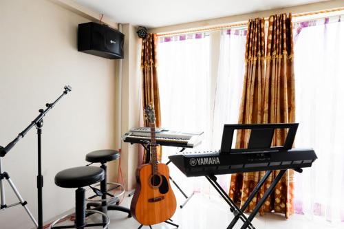 Gallery image of RedDoorz @ Hotel Grand Aulia Majene in Majene