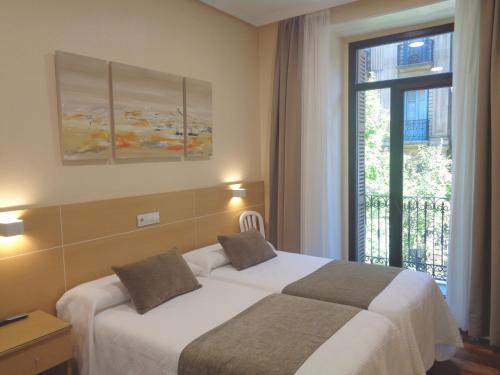 Pensión Urumea, San Sebastián – Updated 2022 Prices
