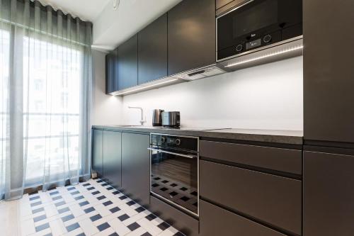 Foto Central apartments, Quiet with Free Parking and AC. 4