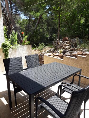 Φωτογραφία από το άλμπουμ του Apartments Limuni σε Saplunara