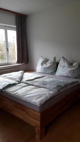 Posteľ alebo postele v izbe v ubytovaní RELAX in der Natur 2 Zimmer Apartment - im Grünen - Ruhelage