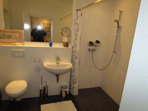 Vannituba majutusasutuses Romantic Hideaway