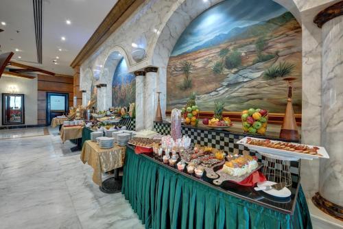 Еда / где поесть недалеко от курортного отеля