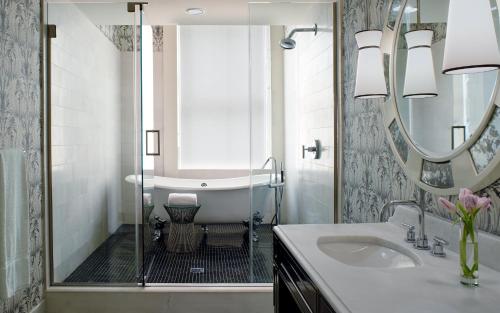 Kimpton Hotel Monaco Washington DC, an IHG Hotel Image