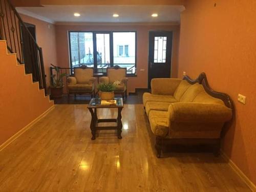 Imagen de la galería de Guesthouse Gera, en Mestia