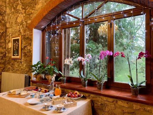 Jedlo v ubytovaní bed & breakfast alebo blízkom okolí
