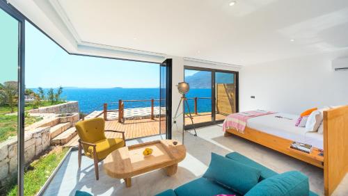 Suite with Spa Bath