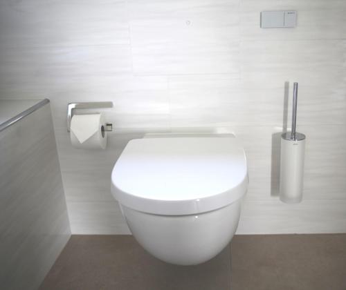 Kúpeľňa v ubytovaní Passivhaus 750m vom Bodensee -- 2x E-bike inklusive -- Neubau 2019 am Ortsrand