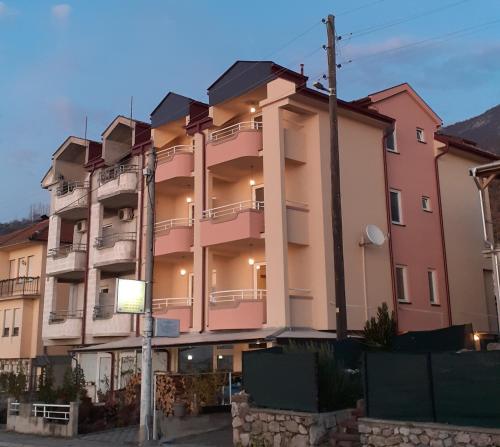 Gallery image of Apartmani BAKULE in Peštani