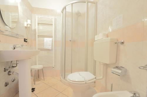 Albergo Navene