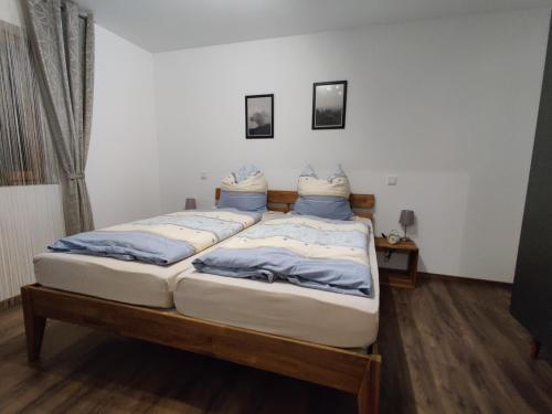 Voodi või voodid majutusasutuse Ferienwohnung Ponlach toas
