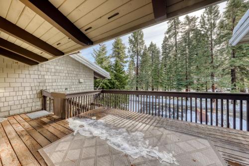 Imagen de la galería de Haven on Cathedral, en Tahoe City