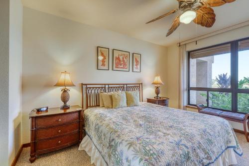 Ein Bett oder Betten in einem Zimmer der Unterkunft Shores at Waikoloa #105