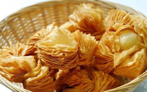 Makanan di atau berdekatan rumah percutian
