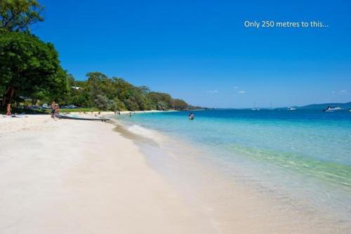 Afbeelding uit fotogalerij van Casablanca Enchanted Cottage in Nelson Bay