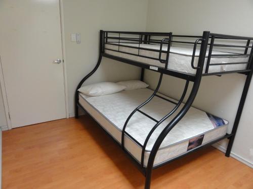 Gallery image of Perth 178 Backpackers in Perth