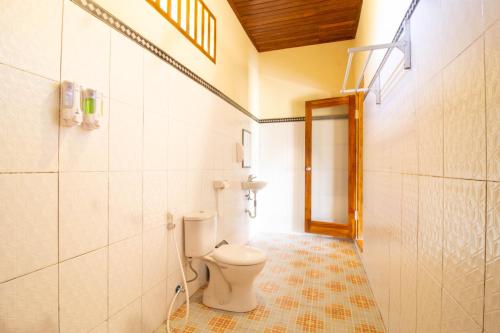 Ванная комната в Batang Golden Hills