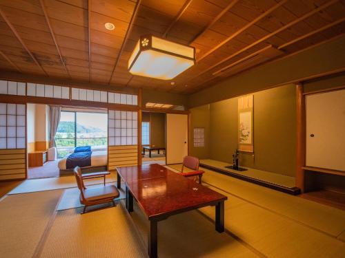 Gallery image of Yamashiro Onsen Miyabi no Yado Kaga Hyakumangoku in Kaga