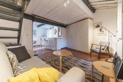 GuestHost - Charming Loft Navona