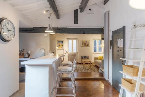 GuestHost - Charming Loft Navona