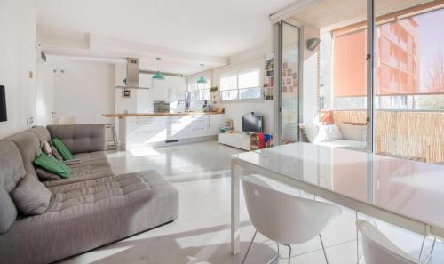Magnificent apartment close to the beach