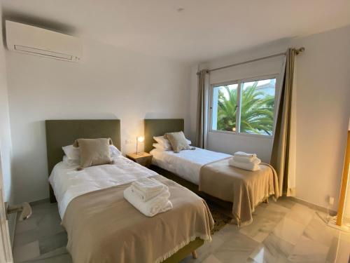 Luxury Apartm Brand newSwimming PoolGolf Beach photo 3