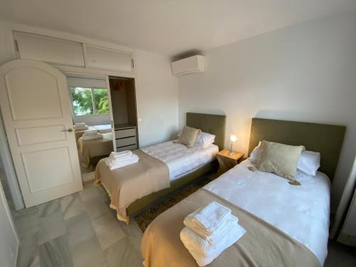 Luxury Apartm Brand newSwimming PoolGolf Beach photo 44