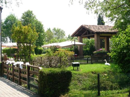 Κήπος έξω από το Le Vigne Morosina