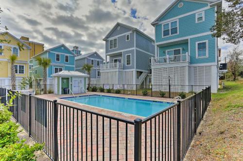 Myrtle Beach Home with Pool Access - Walk to Beach!