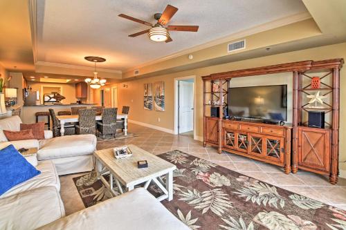 Beachfront Destin Condo with Pool and Harbor View!